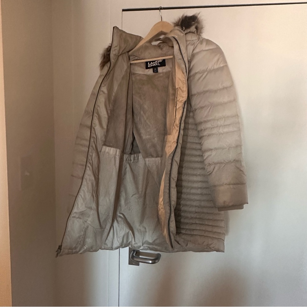 Lands' End Women's Light Beige Down Ski Jacket with Faux Fur Trim